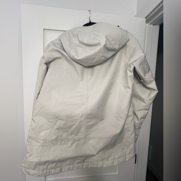 The North Face Inlux Insulated Jacket Off White Medium - Picture 3 of 8